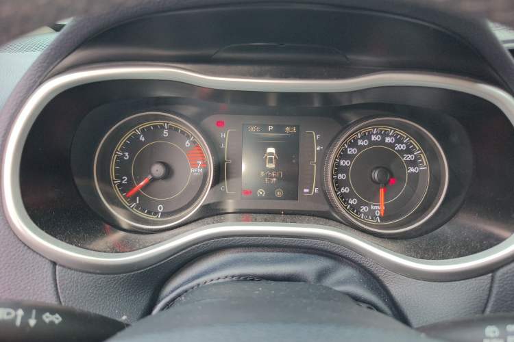 Used Jeep Cherokee 2016 2.4L Leading Edition