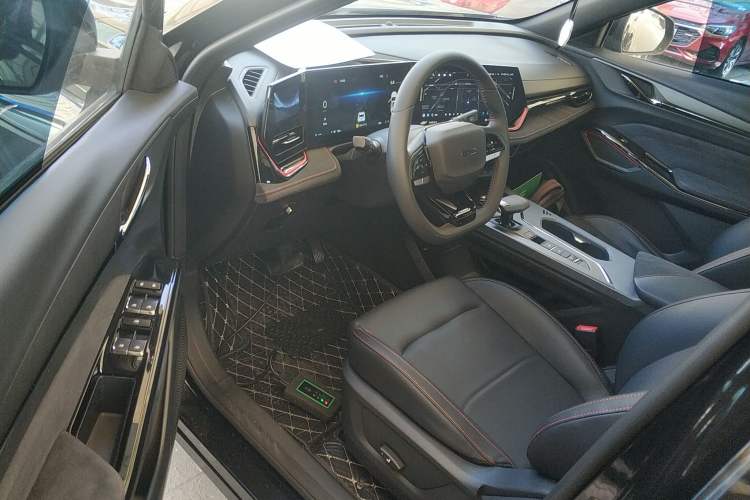 Used Oshan X5 PLUS 2023 Revised 1.5T DCT Excellence Edition
