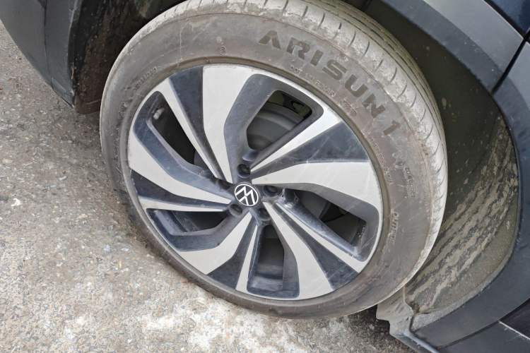 Used Volkswagen ID.6 CROZZ 2021 Long-Range PURE+ Edition