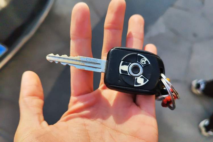 Used FORTHING Lingzhi 2017 V3 1.5L 5-Seater Special Offer Model
