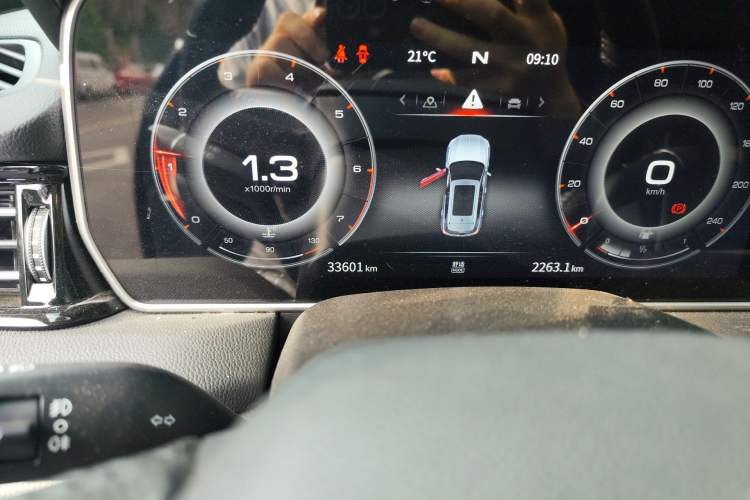 Used Hongqi HS5 2022 2.0T Smart Connect Flagship All-Wheel-Drive Version
