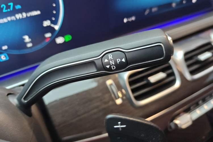 Used Mercedes-Benz GLE 2020 Restyled GLE 350 4MATIC Fashion Edition Gear Lever