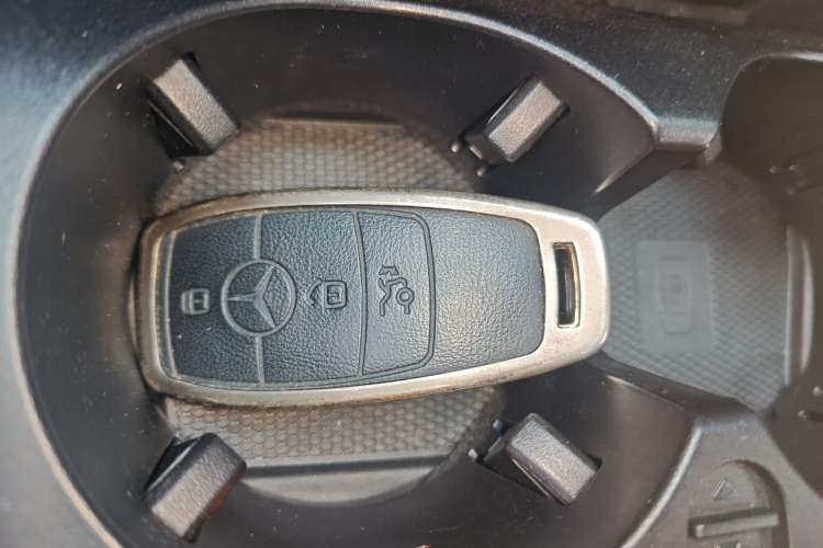 Used Mercedes-Benz GLC 2020 GLC 260 L 4MATIC Dynamic Model
