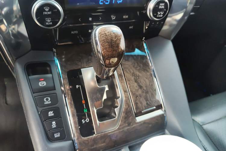 Used Toyota Alphard 2021 Dual-Engine 2.5L Prestige Edition