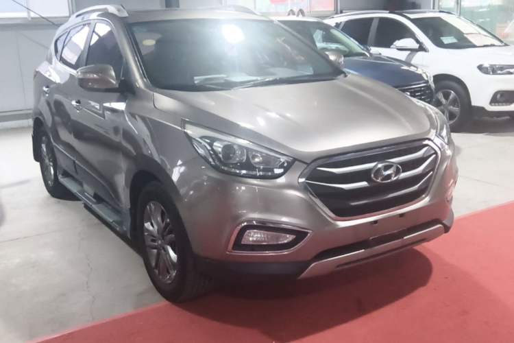 Used Hyundai ix35 2015 2.0L Automatic 2WD Smart Version China V Standard
