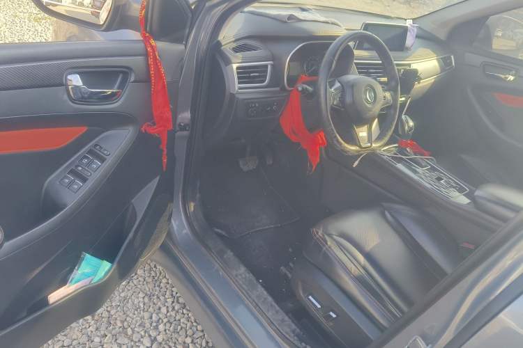 Used Dongfeng Fengon 580 2021 Revised ☆ Star Edition 1.5T Automatic Luxury Version Driver Seat