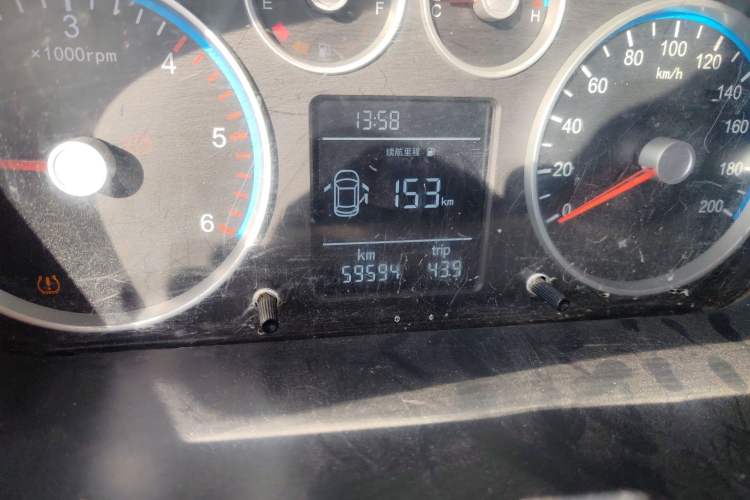 Used Foton Toano 2021 2.0T Manual Tongtu Long Wheelbase Mid-Height 5/6/7-Seater 4F20TC3 Instrument Cluster