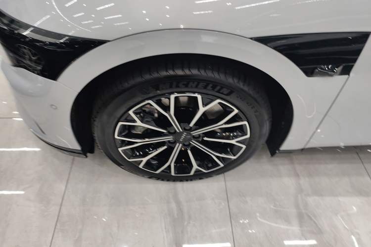 Used Zeekr 007GT 2025 Rear-Drive Intelligent Driving Version 75 kWh
