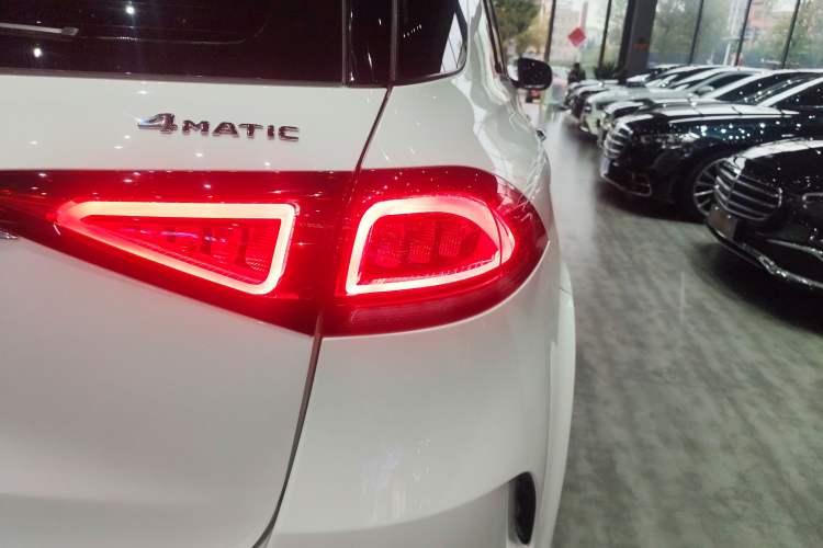 Used Mercedes-Benz GLE 2020 GLE 450 4MATIC Stylish Model
