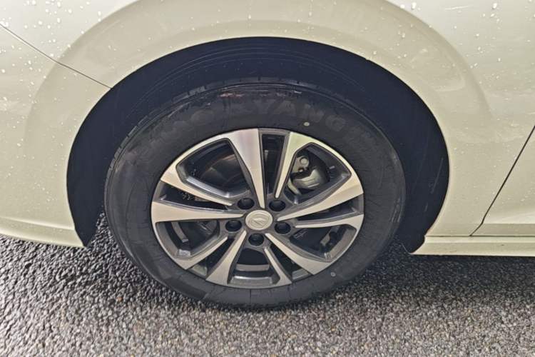 Used CHANGAN Eado 2023 Changan Edition PLUS Blue Whale NE 1.4T GDI DCT Prestige Version