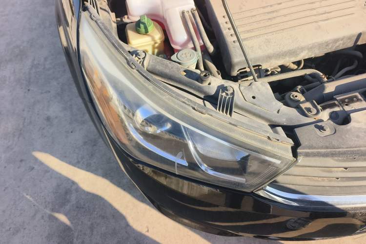 Used Chery Arrizo M7 2015 2.0L CVT Wide Enjoyment Edition 232 Seats