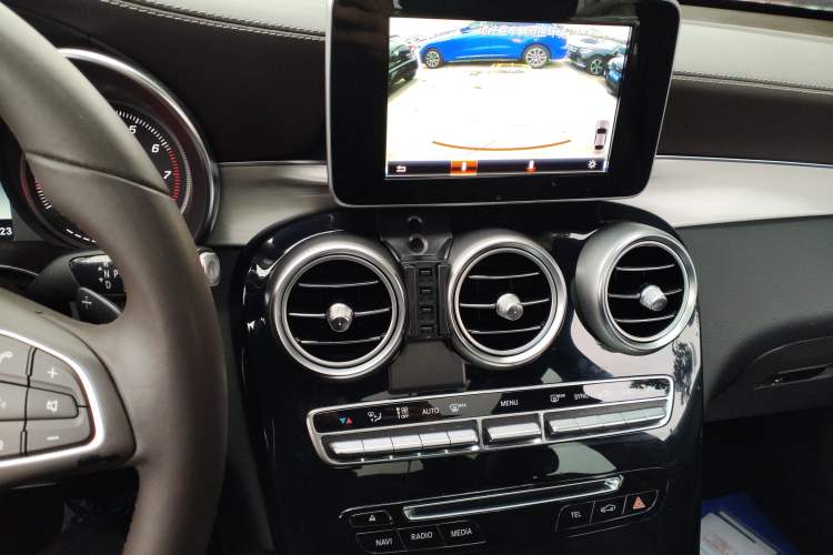 Used Mercedes-Benz GLC 2017 GLC 200 4MATIC
