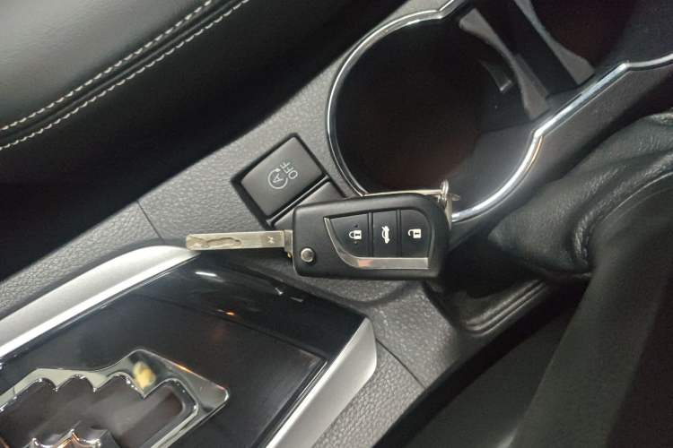 Used Toyota Corolla 2017 Revised Version 1.2T S-CVT GL Interior 1