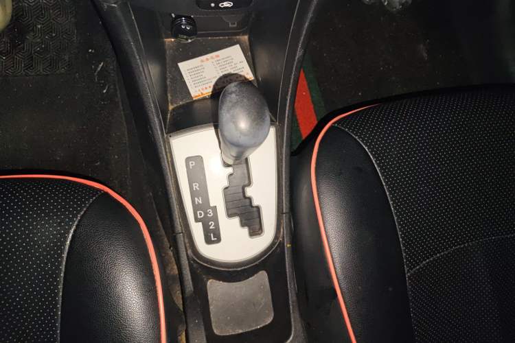 Used Hyundai Verna Ray 2014 1.4L Automatic GLX