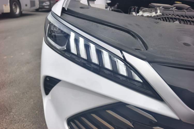 Used BYD Qin PLUS 2025 DM-i Smart Drive 55KM Leading Model
