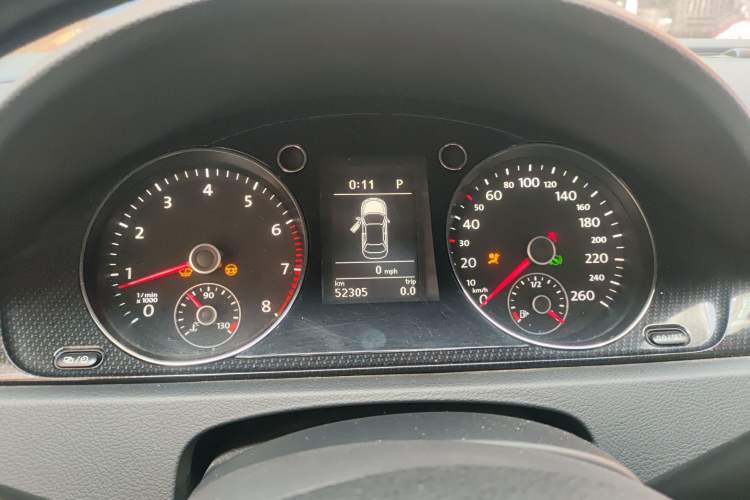 Used Volkswagen Magotan 2013 1.8TSI Luxury Model Instrument Cluster