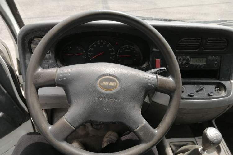 Used Jinbei Hiace 2014 2.0L 5th Generation Kuaiyunwang Business Version 4G19 Steering Wheel