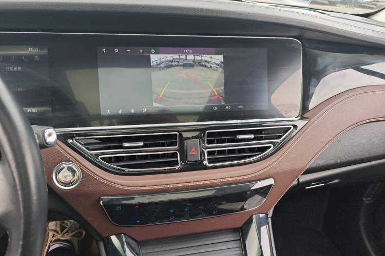 Used TRAUM S70 2018 1.5T Automatic Luxury 7-Seater