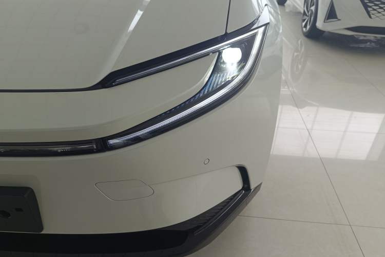 Used Toyota bZ5 2025 Model 550 JOY
