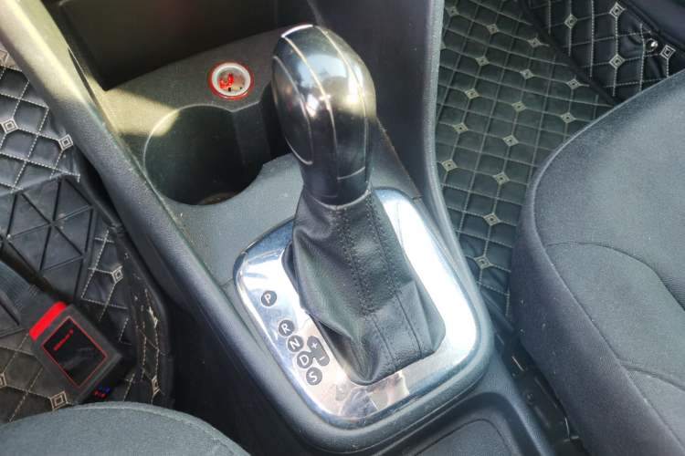 Used Volkswagen Polo 2013 1.6L Automatic Comfort Edition