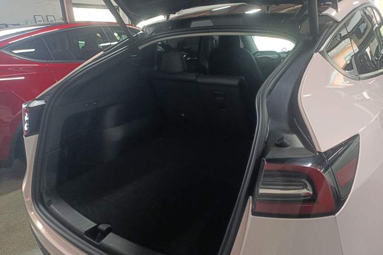 Used Tesla Model Y 2021 Performance High-Performance All-Wheel-Drive Version
