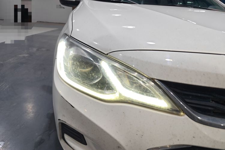 Used Chevrolet Cavalier 2019 320 Automatic Xinyue Edition Right Front Headlight