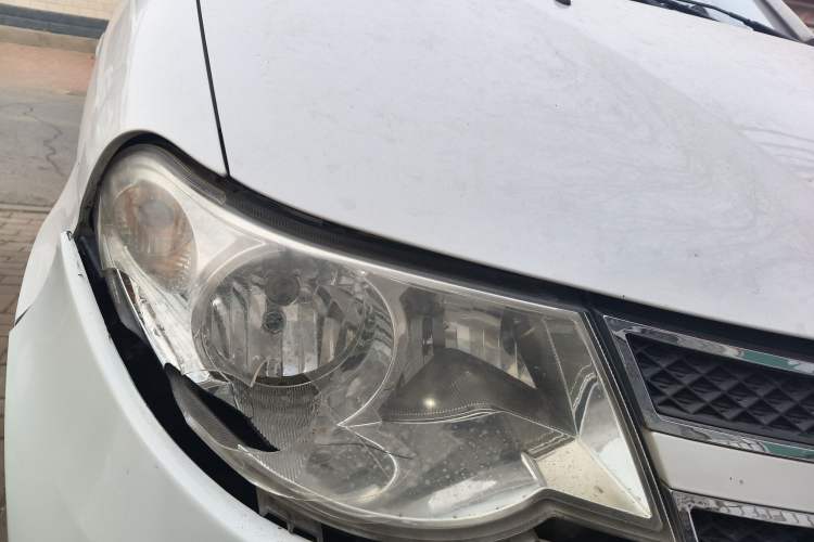 Used Wuling Hongguang 2015 1.2L S Base Model China IV
