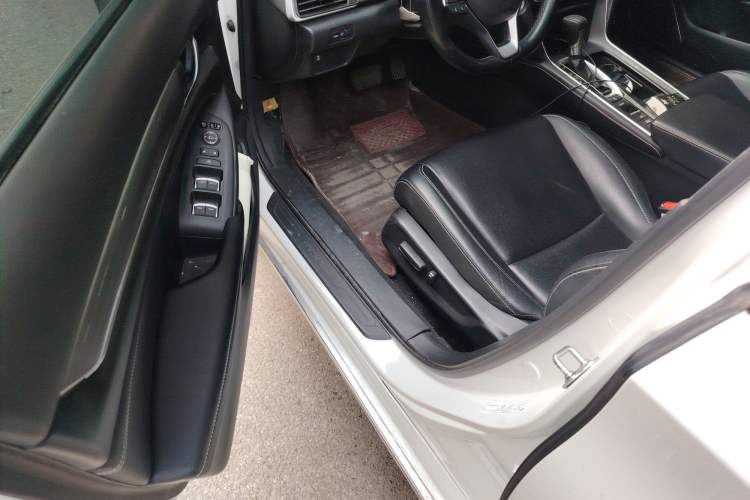 Used Honda Inspire 2019 260TURBO Elegant Edition China VI Emission Standard
