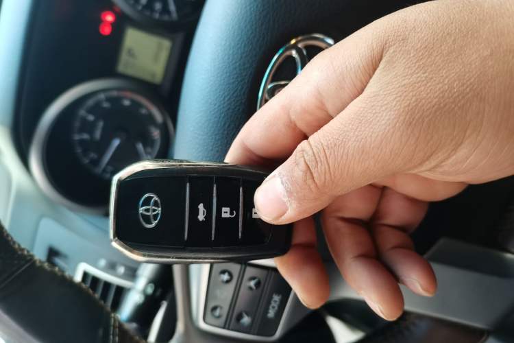 Used Toyota Prado 2016 2.7L Automatic Standard Edition Vehicle Key