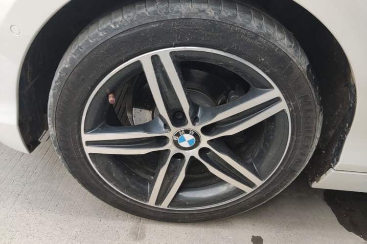 Used BMW 1 Series 2018 118i Sport Design Package
