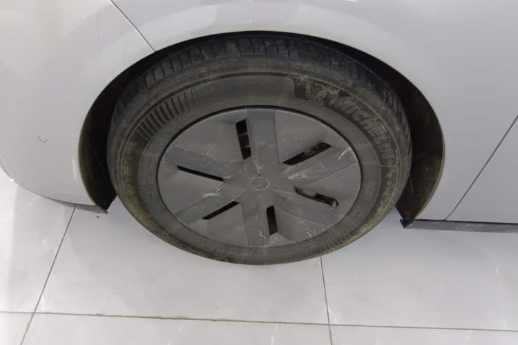 Used Li Auto MEGA 2025 Home Family Special Edition
