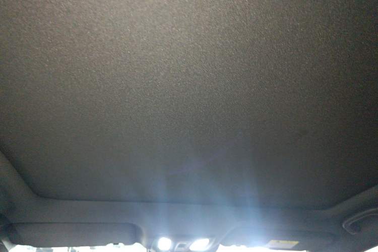 Used CHANGAN UNI-T 2022 1.5T Luxury Edition Headliner