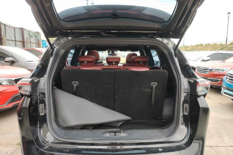 Used JETOUR X70 PLUS 2025 1.5T Elite Edition 7-Seater