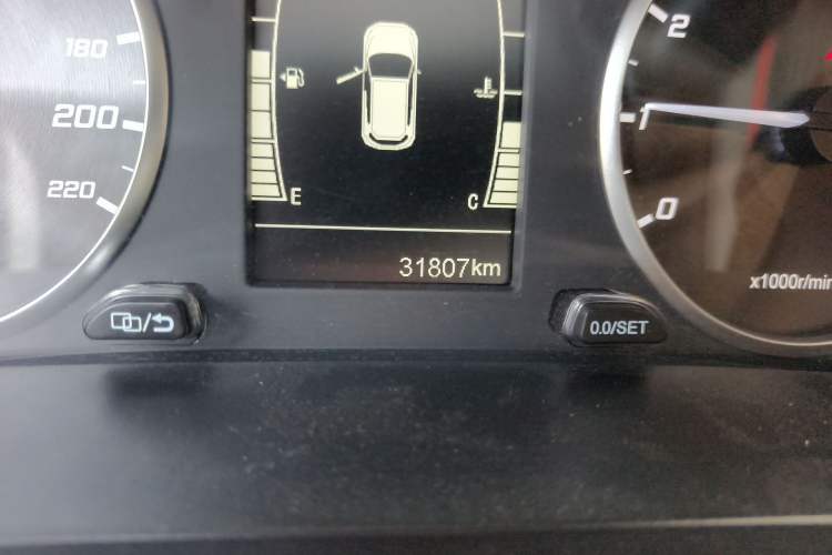Used Chery Tiggo 5x 2020 1.5L Manual Urban Edition Odometer Close Up
