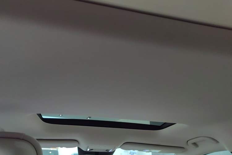 Used BYD Xia 2025 DM-i 1.5T 180km Beyond Edition Headliner