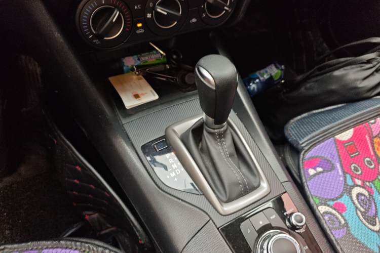 Used Mazda 3 Axela 2017 Sedan 1.5L Automatic Comfort Model Emission Standard China V