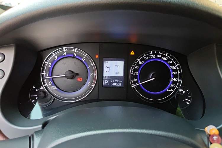 Used Infiniti QX50 2015 2.5L Luxury Edition Instrument Cluster
