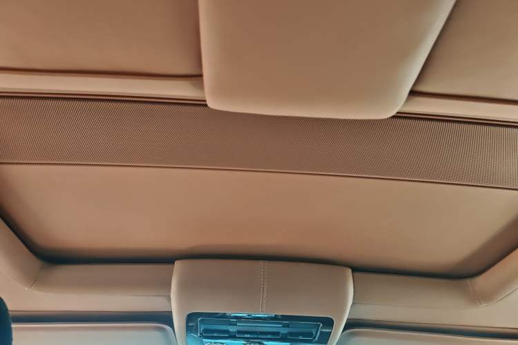 Used Bentley Flying Spur 2010 6.0T Four-Seat Version
