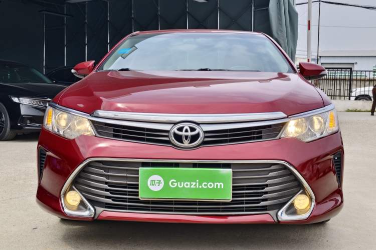 Used Toyota Camry 2015 2.0G Premier Edition Front