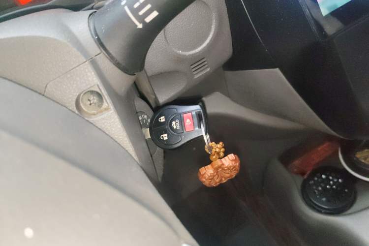 Used Nissan Sunny 2015 1.5XE Manual Comfort Edition