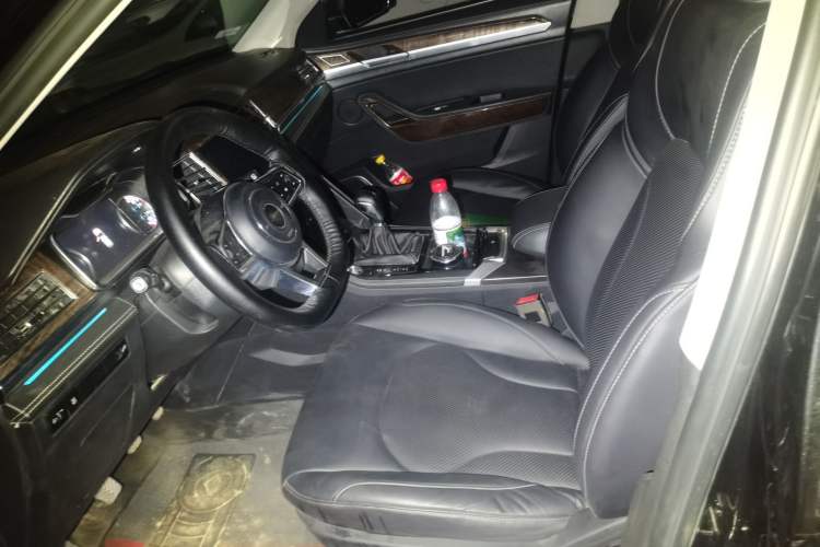 Used Zotye Domy X7 2017 1.8T Manual Luxury Model
