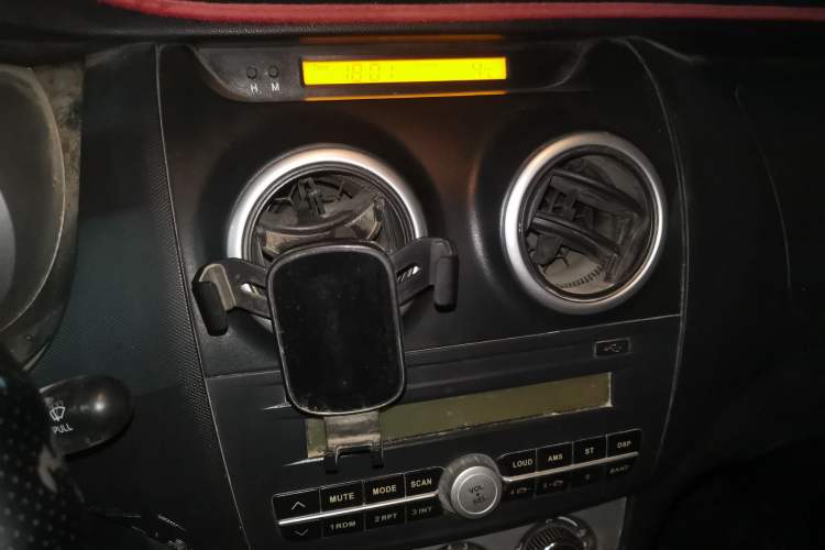 Used CHANGAN KAICHENG Ounuo S 2015 1.5L CNG Model