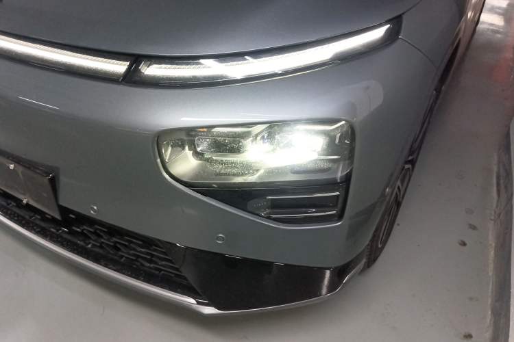 Used XPeng G9 2022 650 Performance Edition Max Left Front Headlight