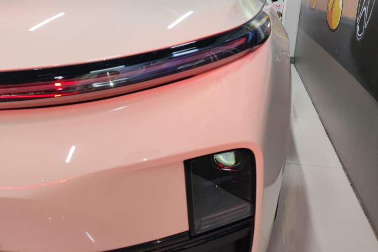 Used Li Auto L8 2023 Max model
