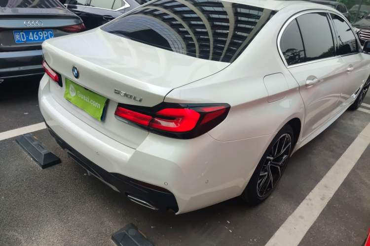 Used BMW 5 Series 2022 Second Facelift 530Li Luxury Version M Sport Package
