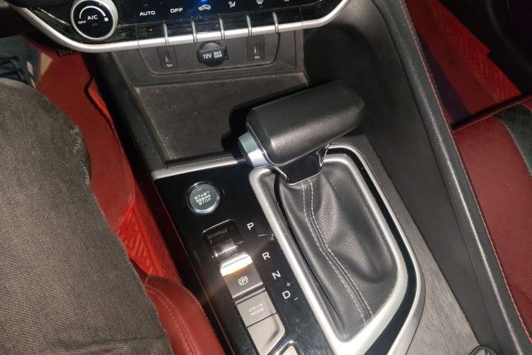 Used CHANGAN Eado 2021 PLUS Blue Whale NE 1.4T GDI DCT Prestige Model Gear Lever