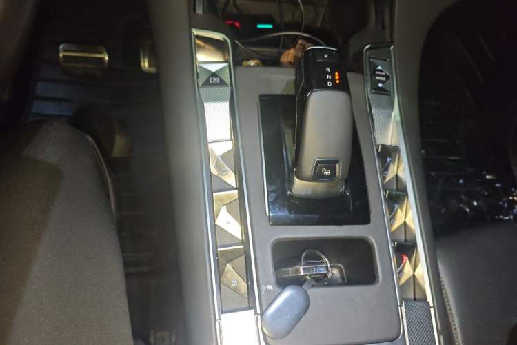 Used DS 7 2018 45THP Opera Edition
