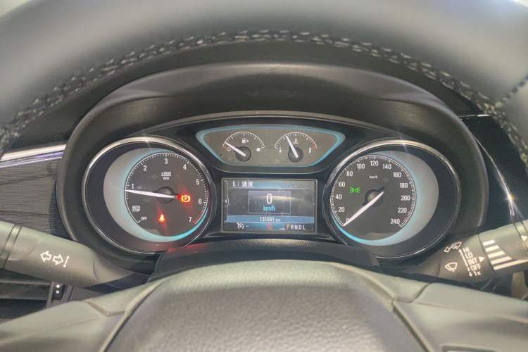 Used Buick Envision 2015 20T Two-Wheel-Drive Leading Model
