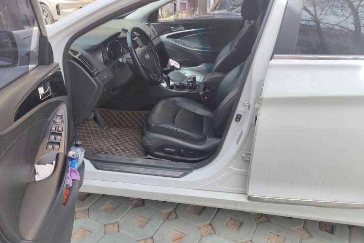 Used Hyundai Sonata 2014 2.4L Automatic Leading Edition China V Standard Left Front Seat
