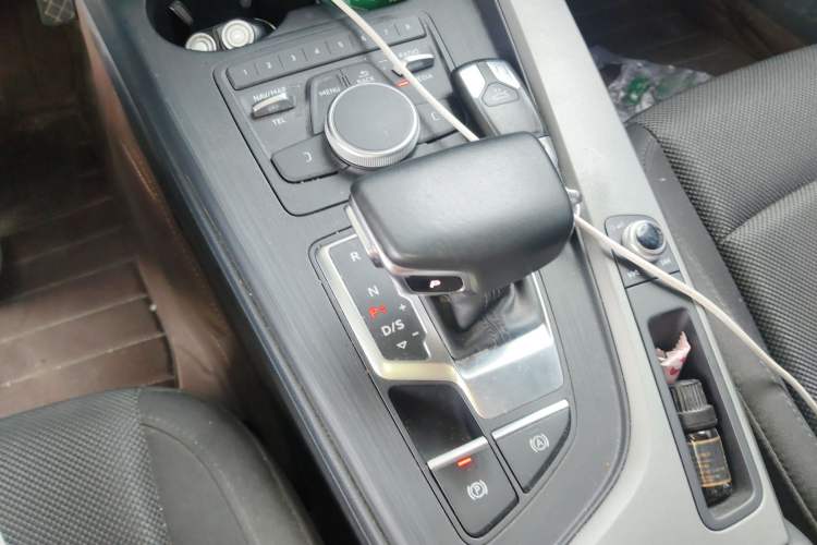 Used Audi A4L 2019 40 TFSI Ambition China VI